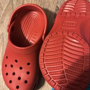 kids crocs size 2 red